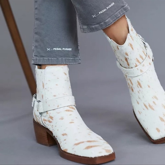 Sam Edelman Shoes - Anthropologie Sam Edelman Bellamie Calf Hair Ankle Boots 11 New no box